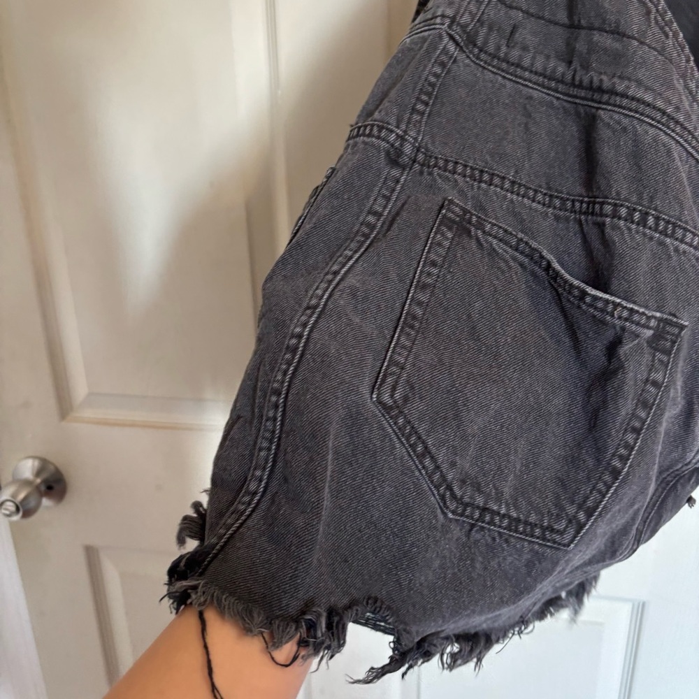 Free People Torn Up Overall Mini Dress Jumper Jean Denim Frayed Cutoff hem - Picture 9 of 14